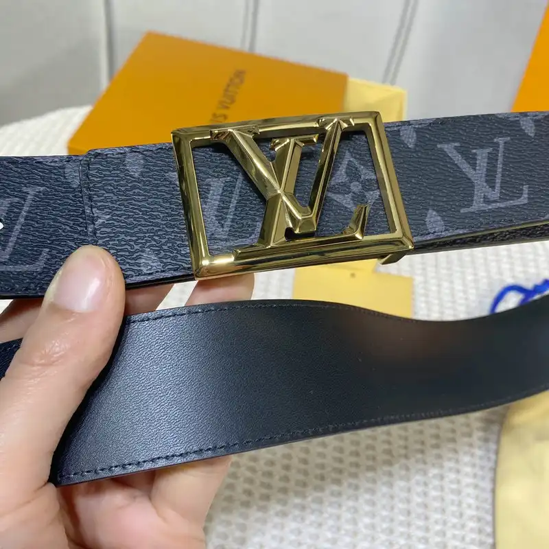 FASH LOUIS VUITTON Belts 2201XA0084 0124