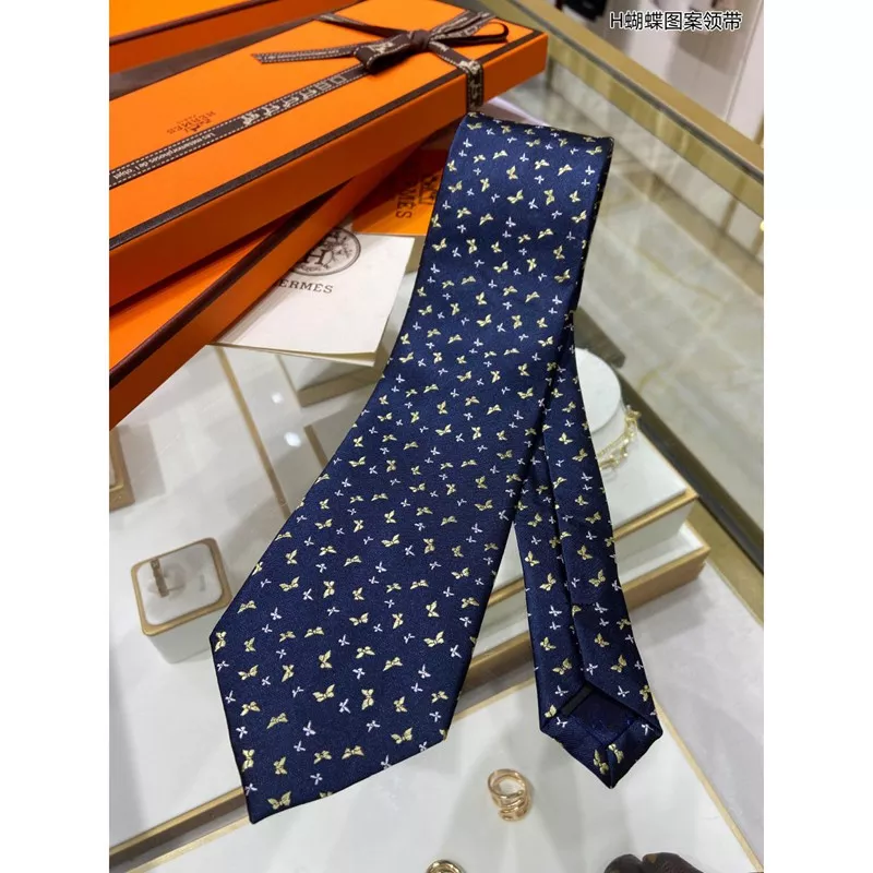 Rep FASH TIES Tie 2210WH0213 0113