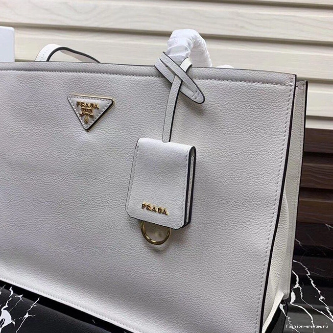 FASH 1907BP0042 Bags Prada 0221