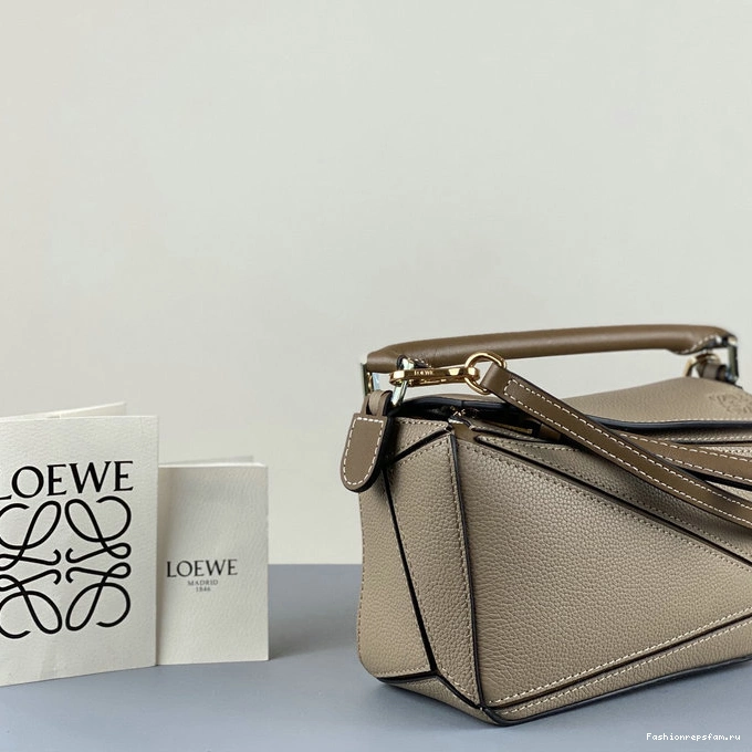 FASH Loewe Bag 2209SW0008 0215