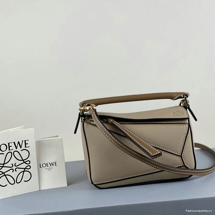 FASH Loewe Bag 2209SW0008 0215