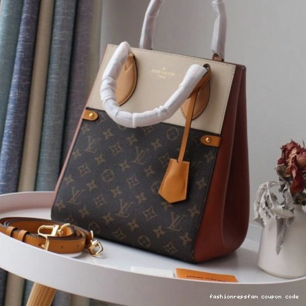 FASH 208B570007 LOUIS VUITTON Bags 0209