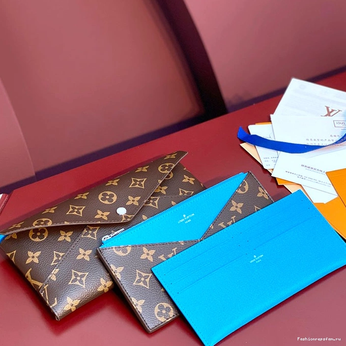 FASH 2411YA0145 LOUIS VUITTON Bags 0213