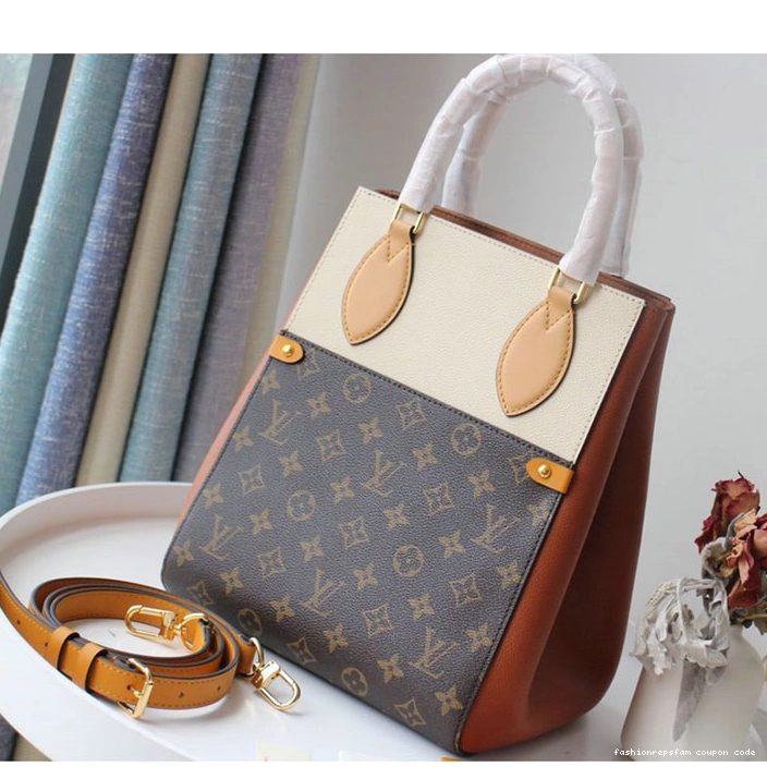 FASH 208B570007 LOUIS VUITTON Bags 0209