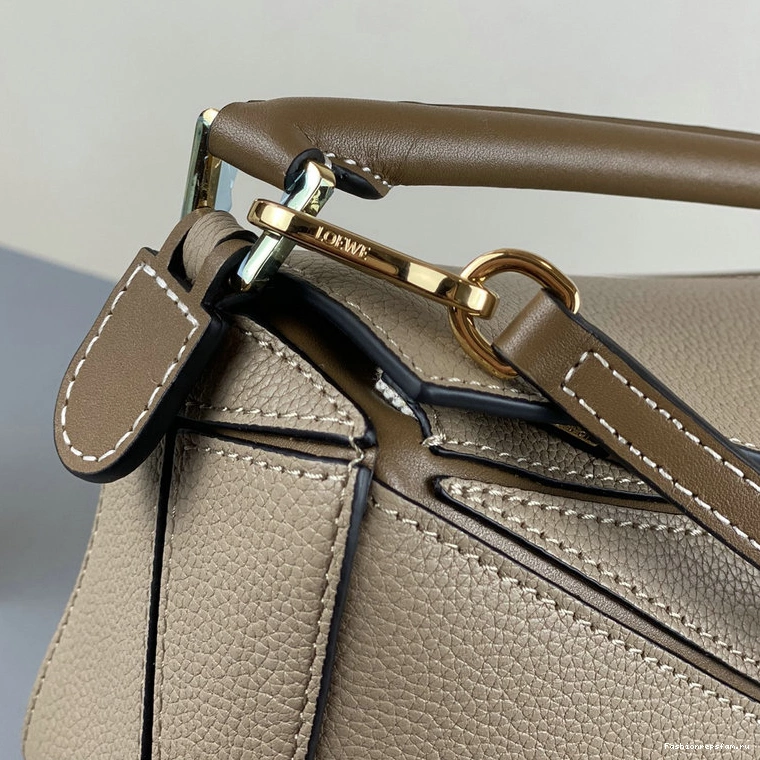 FASH Loewe Bag 2209SW0008 0215