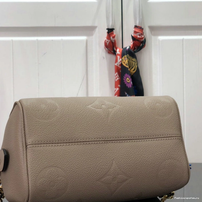 FASH 2111FY0060 LOUIS VUITTON Bags 0213