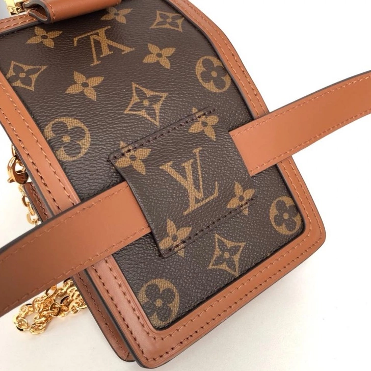 FASH Bags LOUIS VUITTON 19B570256 0224