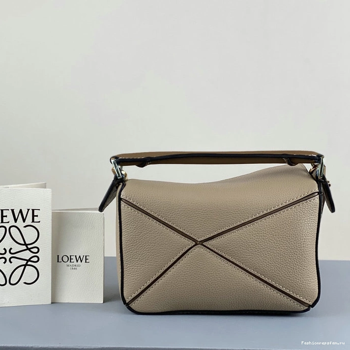 FASH Loewe Bag 2209SW0008 0215