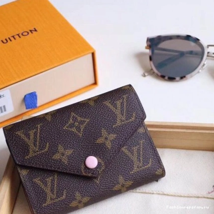 FASH 19T1L0478 LOUIS VUITTON Bags 0317