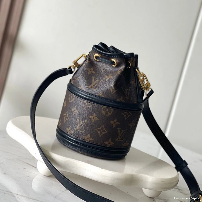 FASH Bags LOUIS VUITTON 2409YA0095 0316