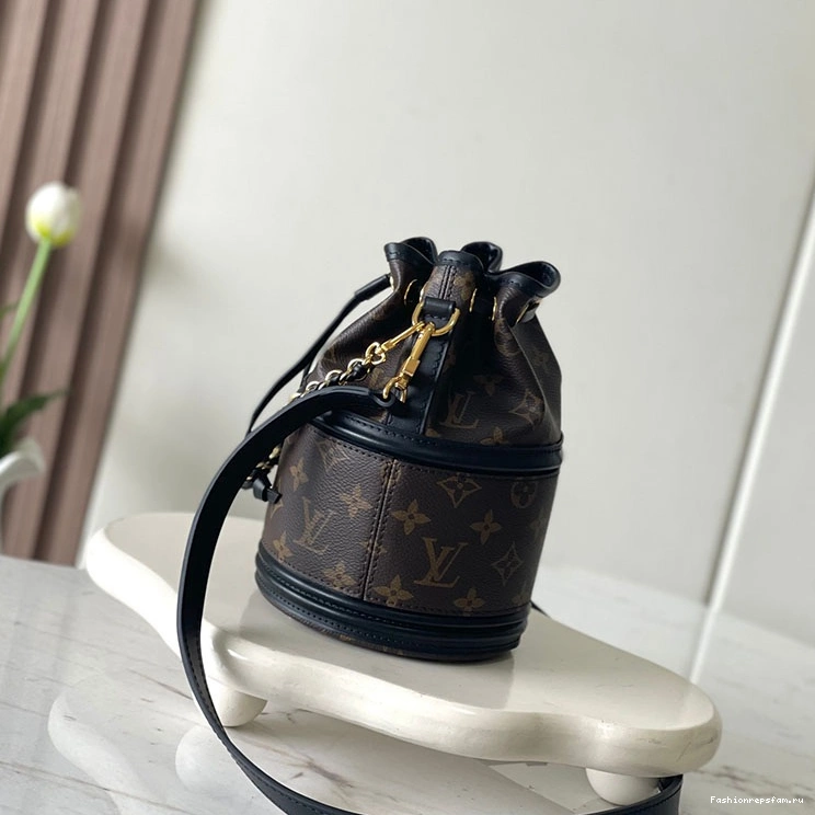 FASH Bags LOUIS VUITTON 2409YA0095 0316